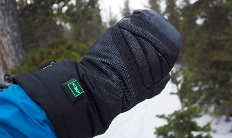 Best Heated Mittens for Men and Women to Keep Warm in 2025!