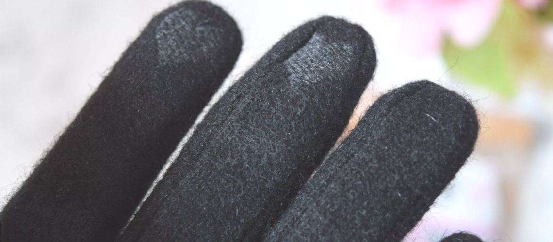 Best Raynaud’s Gloves of 2025 for Typing, Poor Circulation, and Symptom Relief!